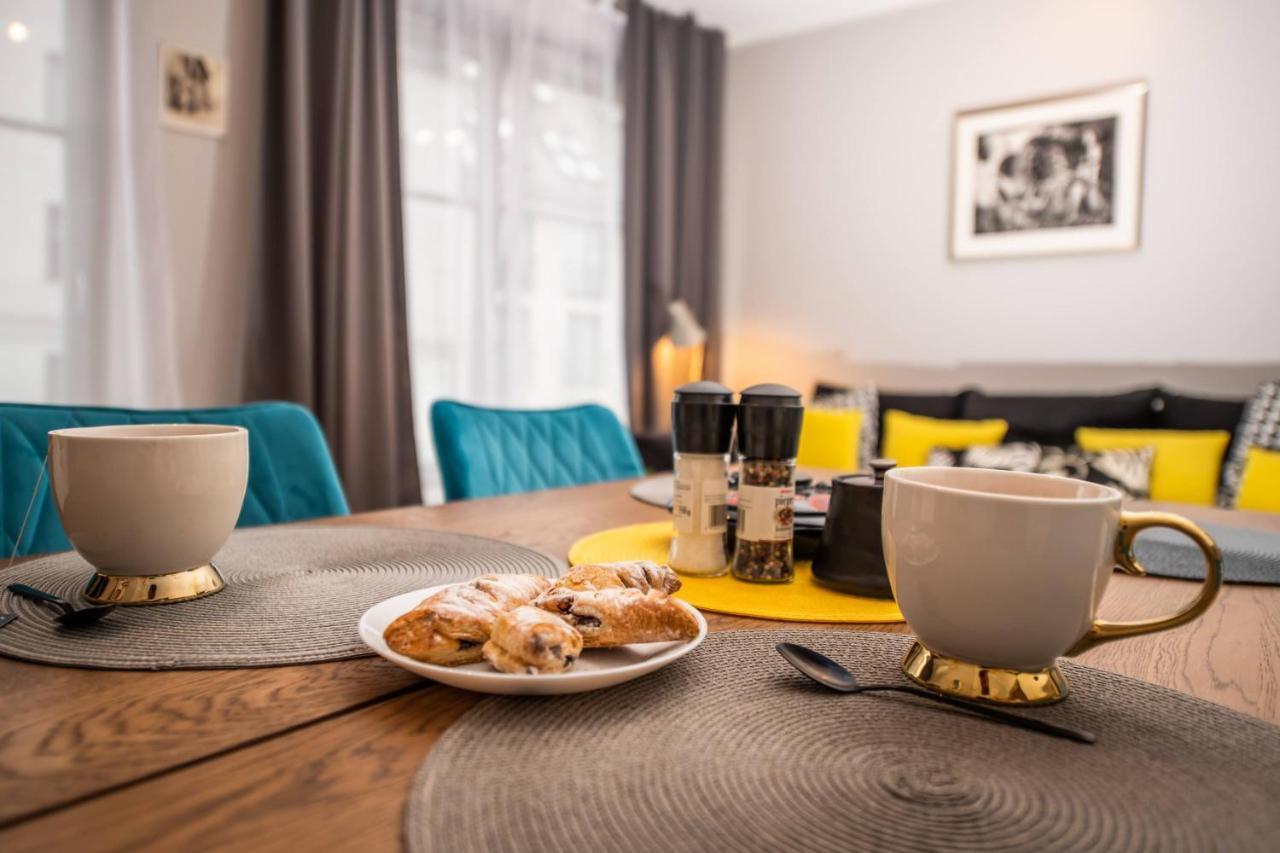 Apartament Miodowa 42 Z Miejscem Parkingowym Kraków Exteriör bild